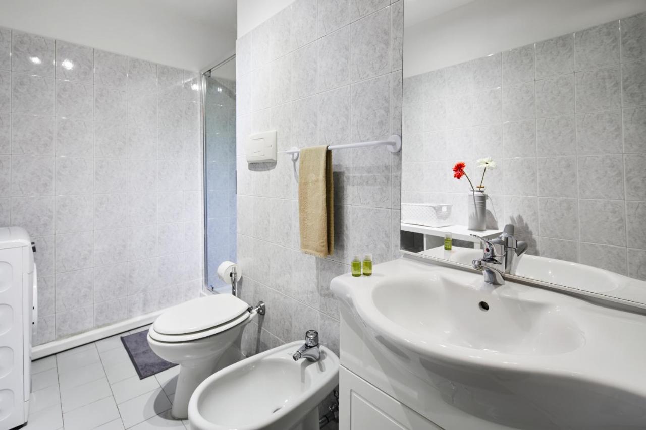 House Naviglio Grande 15 Minutes To Duomo Διαμέρισμα Μιλάνο Εξωτερικό φωτογραφία